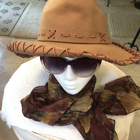 “Scala Collection” Stylish Tan Hat - Picture 1 of 11